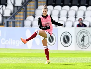 Steph Catley Gears Up: Arsenal Women's FA WSL Showdown Against Reading