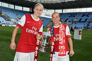 Steph Houghton and Jordan Nobbs (Arsenal) with the FA Cup Trophy. Arsenal Ladies 2