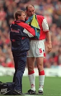 Bould Steve Collection: Steve Bould (Arsenal) with Physio Gary Lewin