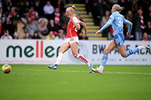 Stina Blackstenius Scores the Second Goal: Arsenal Women Defeat Manchester City (2023-24 Barclays WSL)