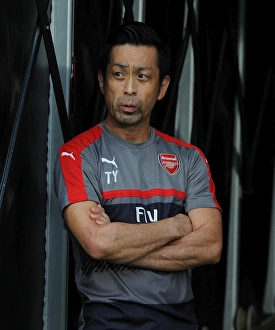 Takahiro Yamamoto (Arsenal Physio). Hull City 1:4 Arsenal. Premier League. KCOM Stadium Takahiro Yamamoto (Arsenal Physio). Hull City 1:4 Arsenal. Premier League. KCOM Stadium
