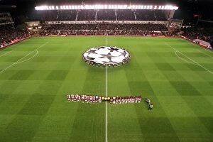 Images Dated 12th December 2005: The teams line up before the match. Arsenal 0: 0 Ajax
