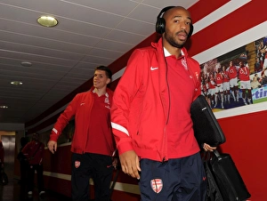 Theirry henry and Wojcieach Szczesny (Arsenal). Arsenal 3:2 Aston Villa Theirry henry and Wojcieach Szczesny (Arsenal). Arsenal 3:2 Aston Villa
