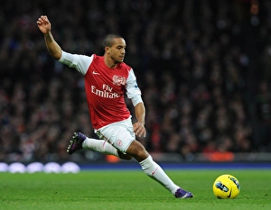 Arsenal V Manchester United 2011-12 Prints: Theo Walcott in Action: Arsenal vs Manchester United, Premier League 2011-12