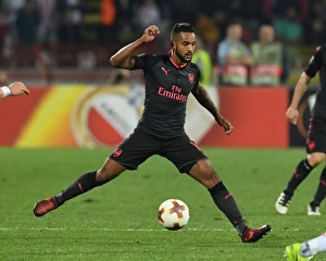 Theo Walcott in Action: Arsenal vs Red Star Belgrade, UEFA Europa League 2017-18