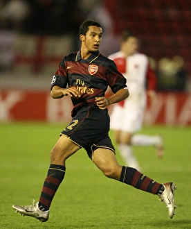 Slavia Prague V Arsenal 2007-8 Prints: Theo Walcott in Action: Arsenal vs Slavia Prague
