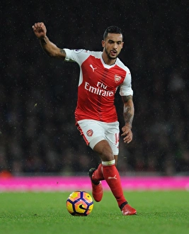Theo Walcott in Action: Arsenal vs Stoke City, Premier League 2016-17