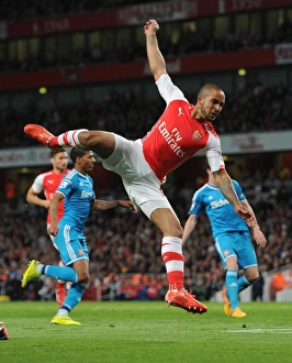 Arsenal V Sunderland 2014-15 Prints: Theo Walcott in Action: Arsenal vs Sunderland, Premier League 2014-15