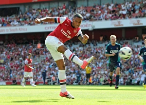 Theo Walcott in Action: Arsenal vs Sunderland, Premier League 2012-13