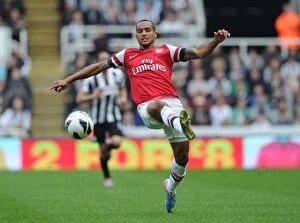Newcastle United Collection: Theo Walcott in Action: Newcastle United vs. Arsenal, Premier League 2012-13