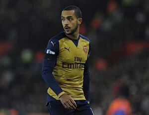 Images Dated 26th December 2015: Theo Walcott in Action: Southampton vs. Arsenal, Premier League 2015-16