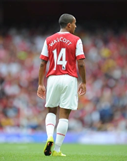 Arsenal v Celtic 2010-11 Collection: Theo Walcott (Arsenal). Arsenal 3: 2 Celtic. Emirates Cup, pre season. Emirates Stadium