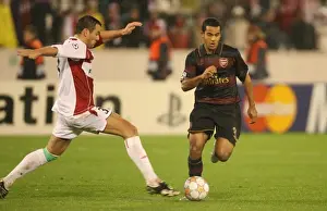 Theo Walcott (Arsenal) Erich Brabec (Slavia Prague)