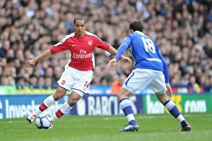 Birmingham City v Arsenal 2009-10 Collection: Theo Walcott (Arsenal) Keith Fahey (Birmingham). Birmingham City 1: 1 Arsenal