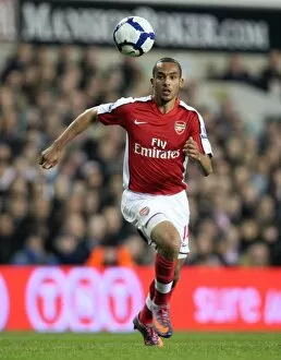 Images Dated 14th April 2010: Theo Walcott (Arsenal). Tottenham Hotspur 2: 1 Arsenal. Barclays Premier League