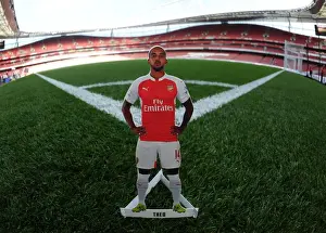 Theo Walcott: Arsenal's Top Scorer Readies for Arsenal vs Manchester United (2015/16)