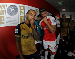 Theo Walcott and Olivier Giroud (Arsenal). Arsenal 1st Team Photcall and Training Session Theo Walcott and Olivier Giroud (Arsenal). Arsenal 1st Team Photcall and Training Session