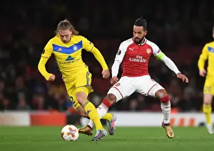 Arsenal V BATE Borisov 2017-18 Prints: Theo Walcott vs Maksim Volodko: Arsenal FC vs BATE Borisov, UEFA Europa League Clash