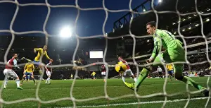 Theo Walcott's Brace: Arsenal Tops West Ham United in Premier League Clash