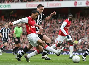 Theo Walcott's Brace Leads Arsenal to 3-0 FA Cup Victory over Newcastle United, 2008