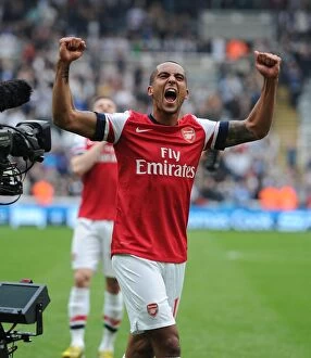 Newcastle United Collection: Theo Walcott's Celebration: Arsenal's Victory over Newcastle United (2012-13)