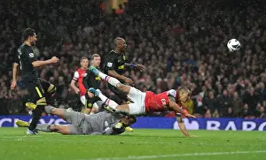 Theo Walcott's Goal: Arsenal Secures Victory Over Wigan Athletic (2012-13)