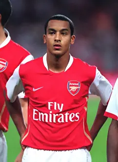 Theo Walcott's Hat-Trick: Arsenal's 3-0 Crushing Victory Over Sparta Prague in the Champions League