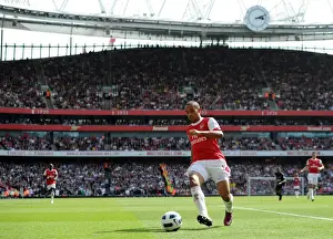 Arsenal V Manchester United 2010-2011 Prints: Theo Walcott's Strike: Arsenal 1-0 Manchester United, Barclays Premier League (2011)