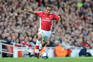 Arsenal V Wolverhampton Wanderers 2009-10 Prints: Theo Walcott's Strike: Arsenal's 1-0 FA Premier League Victory Over Wolverhampton Wanderers