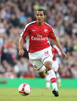 Theo Walcott's Strike: Arsenal's Triumph over Everton (3:1), Barclays Premier League, Emirates Stadium, London, October 18, 2008