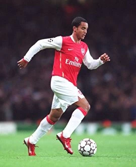 Images Dated 24th November 2006: Theo Walcott's Strike: Arsenal's Triumph over Hamburg in the UEFA Champions League (November 21)