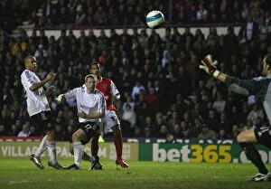 Images Dated 29th April 2008: Theo Walcott's Stunner: Arsenal's 4th Goal vs. Derby, 2008