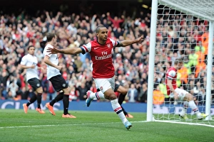 Theo Walcott's Thrilling Goal: Arsenal vs. Manchester United, Premier League 2012-13