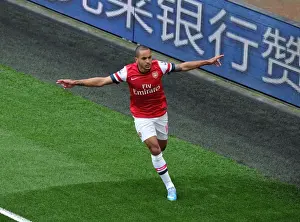 Theo Walcott's Thrilling Goal: Arsenal's Victory over Manchester United, Premier League 2012-13