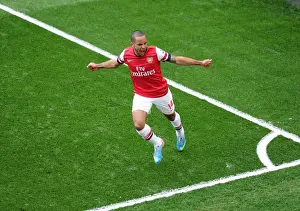 Theo Walcott's Thrilling Goal: Arsenal's Victory Over Manchester United, Premier League 2012-13