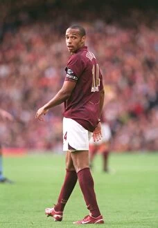 Thierry Henry (Arsenal). Arsenal 1: 0 Manchester City. FA Premier League