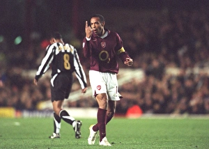 Arsenal v Juventus 2005-6 Gallery: Thierry Henry (Arsenal). Arsenal 2: 0 Juventus