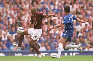 Chelsea v Arsenal 2005-06 Collection: Thierry Henry (Arsenal) Asier Del Horno (Chelsea). Chelsea 1: 0 Arsenal