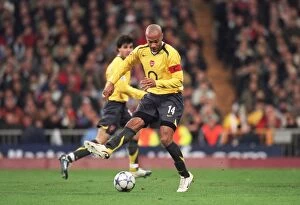 Thierry Henry (Arsenal) backheels the ball. Real Madrid 0: 1 Arsenal