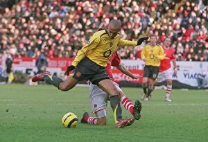 Charlton Ath v Arsenal 2005-6 Collection: Thierry Henry (Arsenal). Charlton Athletic 0: 1 Arsenal. FA Premiership