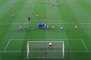 Images Dated 21st September 2005: Thierry Henry (Arsenal) free kick. Arsenal 3: 0 Blackburn Rovers