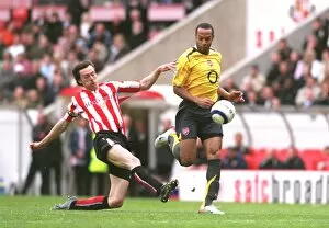 Sunderland v Arsenal 2005-06 Collection: Thierry Henry (Arsenal) Gary Breen (Sunderland)