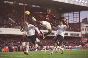 Arsenal v Bolton 2005-6 Collection: Thierry Henry (Arsenal) Nicky Hunt and Joey O Brien (Bolton)