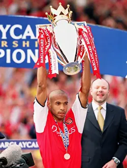 Thierry Henry Celebrates Arsenal's FA Premiership Title Win after Dramatic 4:3 Victory over Everton at Highbury (2002)