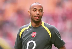 Thierry Henry Leads Arsenal to Glory: 2-1 Victory over Porto, Amsterdam Tournament 2005