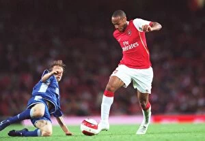 Images Dated 24th August 2006: Thierry Henry and Luka Modric Clash: Arsenal's Narrow 2-1 Victory over Dinamo Zagreb in the UEFA