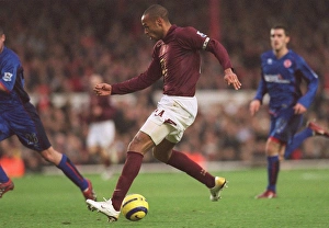 Arsenal v Middlesbrough 2005-6 Gallery: Thierry Henry scores Arsenals 3rd goal his 2nd. Arsenal 7: 0 Middlesbrough