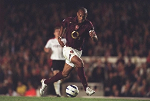 Thierry Henry scores Arsenals 3rd goal. Arsenal 4:1 Fulham. FA Premier League