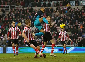 Thierry Henry Scores the Decisive Goal: Arsenal's 2-1 Victory over Sunderland in the Premier League