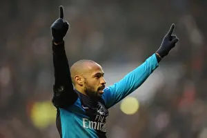 Sunderland V Arsenal 2011-12 Prints: Thierry Henry's Celebration: Arsenal Secures Victory Over Sunderland in Premier League (11/2/12)